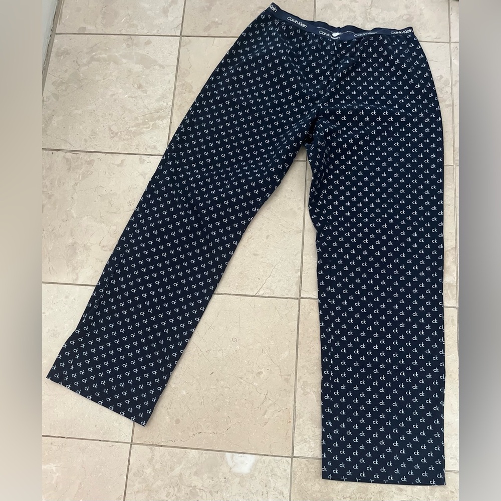 BRAND NEW Women’s Calvin Klein Navy Patterned Pyjama Pants